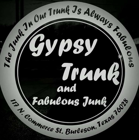 Meet your Posher, Gypsy Trunk - Picture 1 of 1